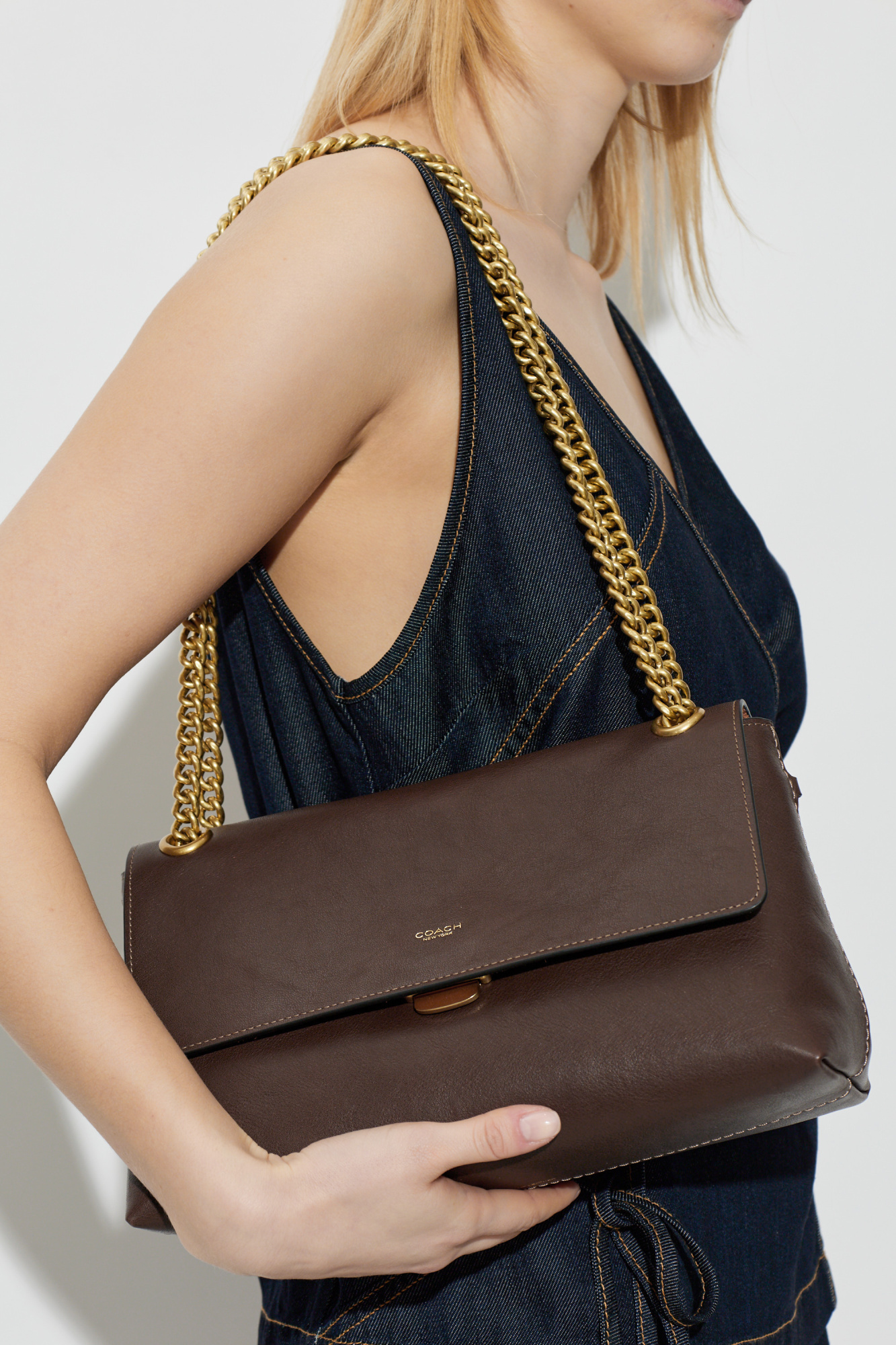 COACH one shoulder bag leather y2k brown Brown Leather shoulder